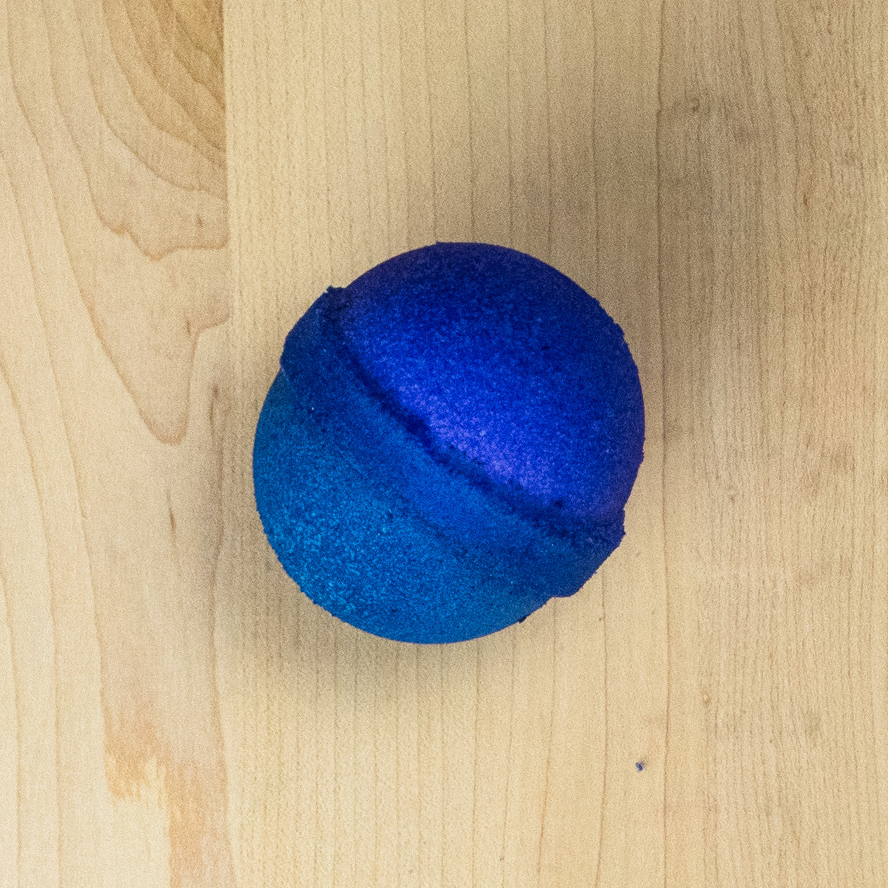 Sugarplum Jojoba and Shea Bath Bomb Product Photo 2